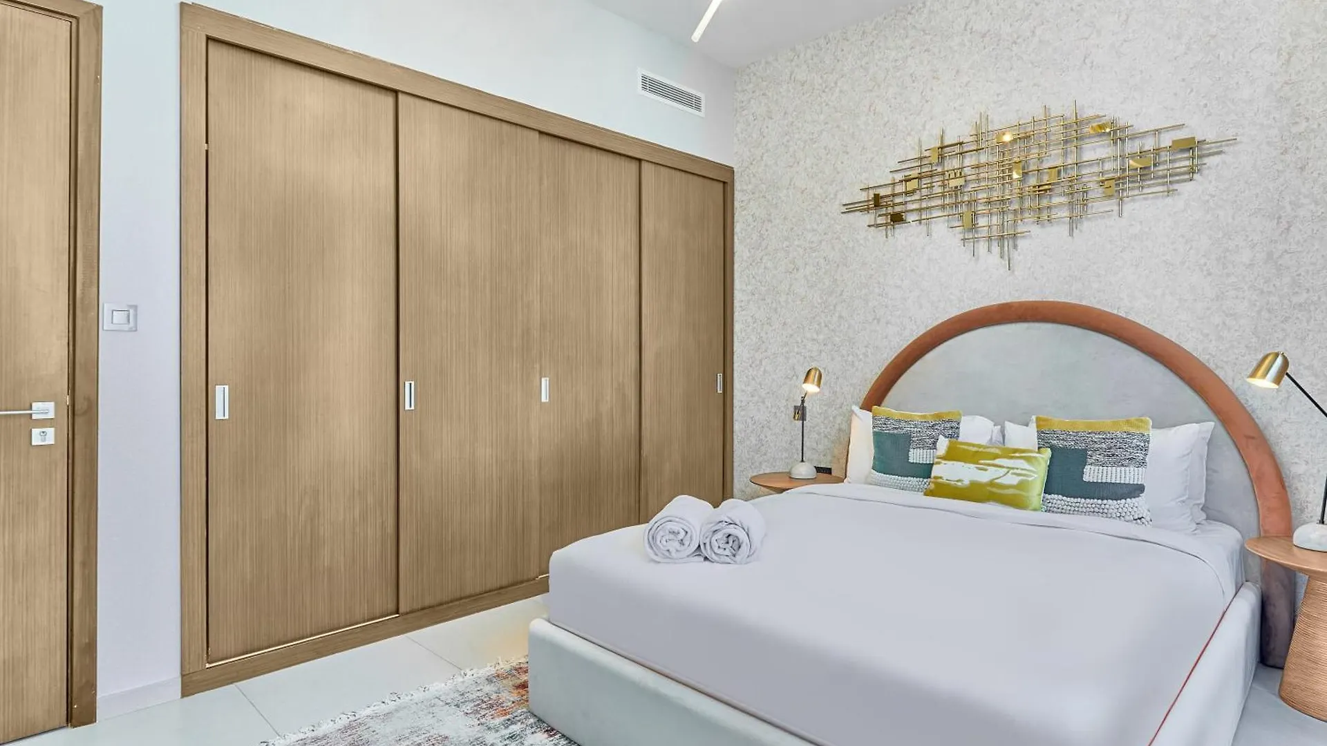 Bnbmehomes - Boulevard Heights Dubai 0*,  Verenigde Arabische Emiraten